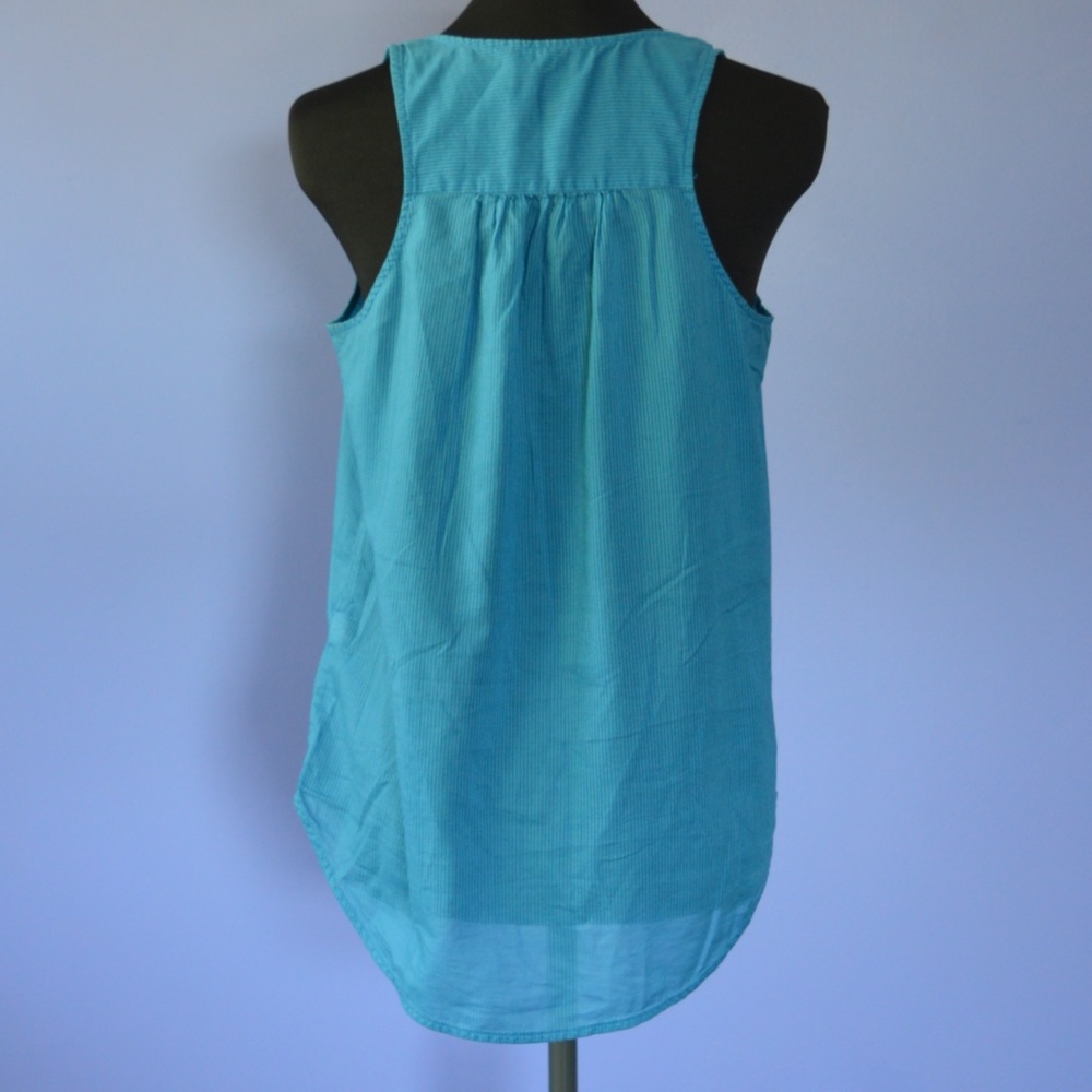 Gap Ruffle Tank - Picture 2 of 6
